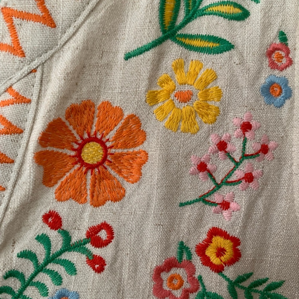 NWT Umgee Cream Embroidered Boho Peasant Top with Orange Green Pink Accents - Picture 5 of 10